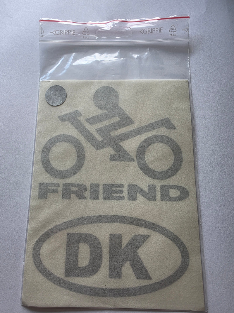 Bikerfriend klistermærke "DK"