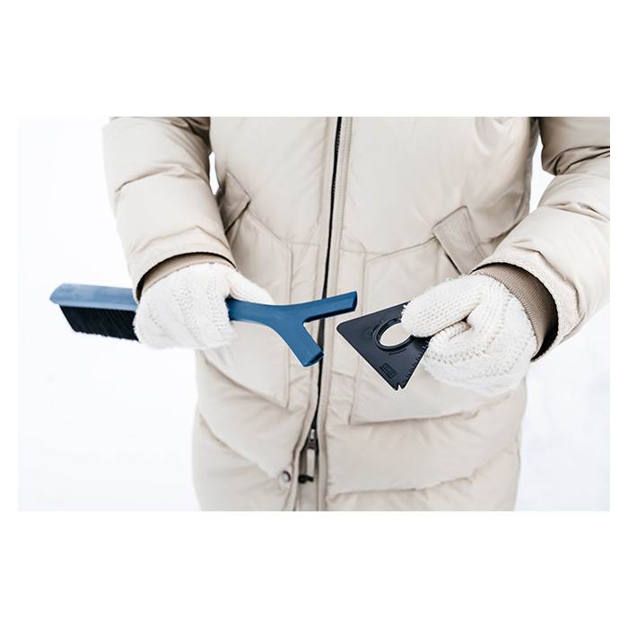 Snekost/isskraber med vendbar klinge 77 cm. lang